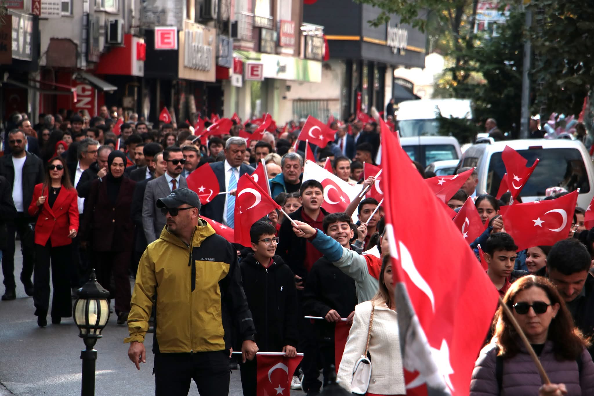Devrek’te 29 Ekim Cumhuriyet Bayramı Coşkusu
